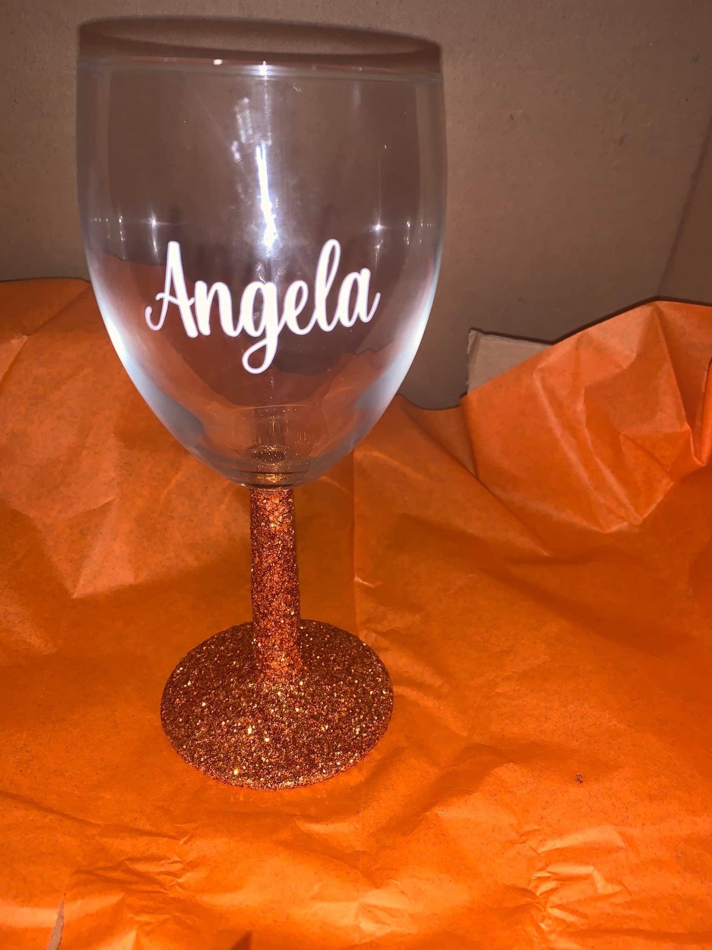 Wine glass (with glitter stem)