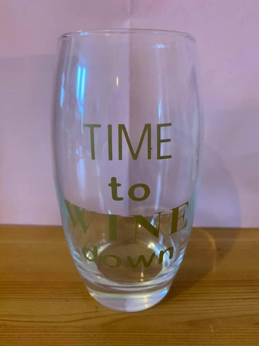 Wine Glass / Pint Glass (no colour stem)